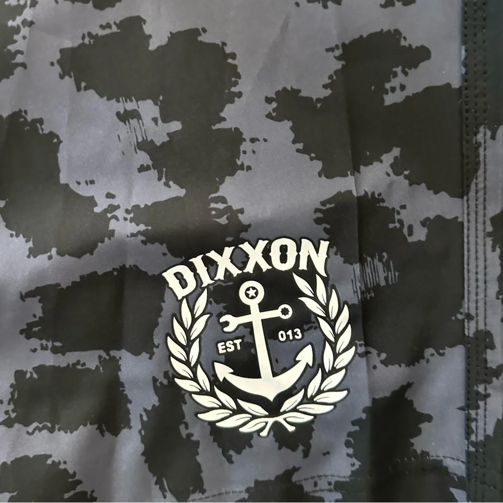 DIXXON Classics Redefined Men’s Black & Gray Lightweight Boardshorts Sz 46 NWOT